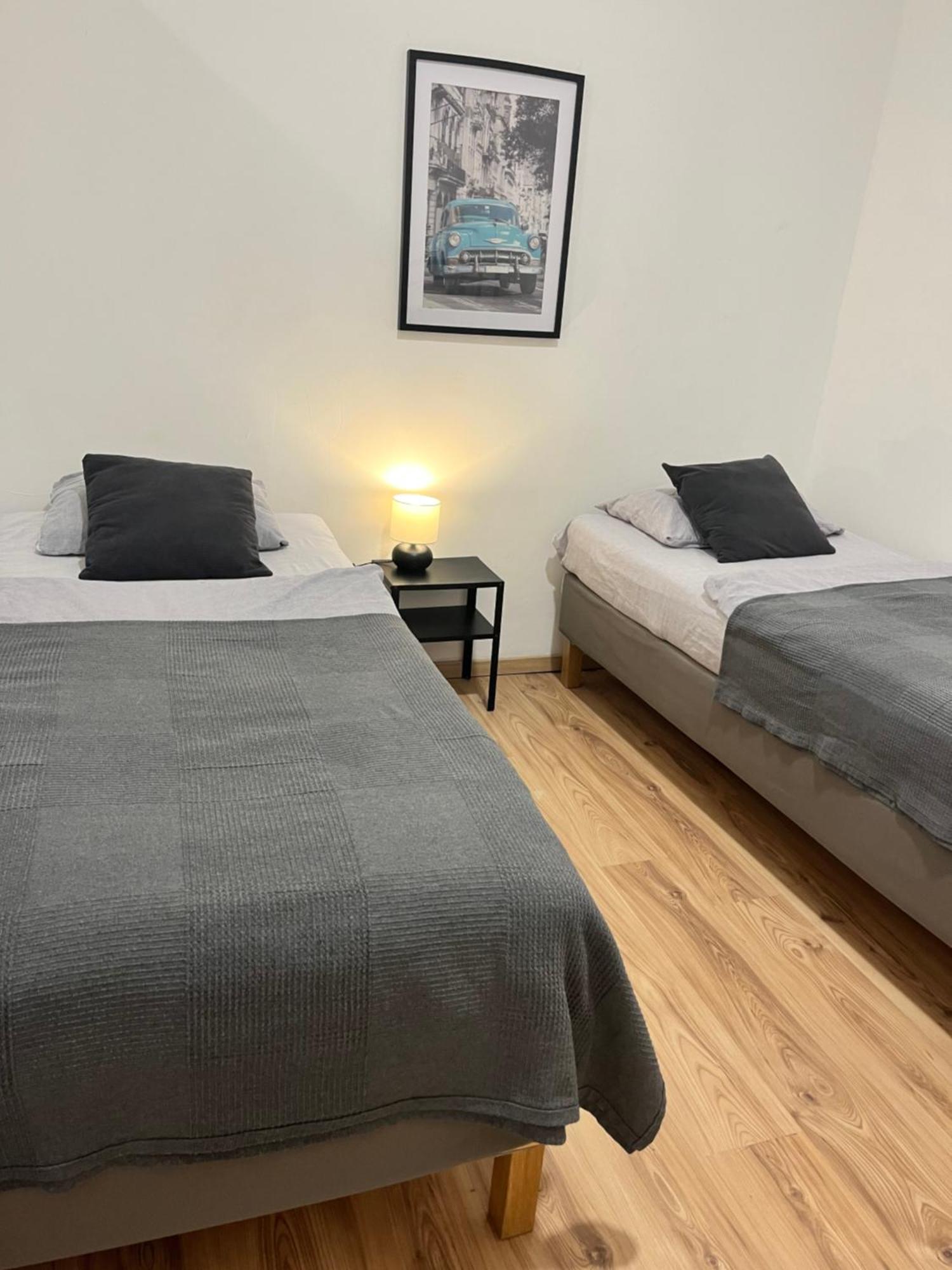 Apartment Central 10A 40Qm Wi-Fi Free Parking Calm Back House Dortmund Eksteriør bilde
