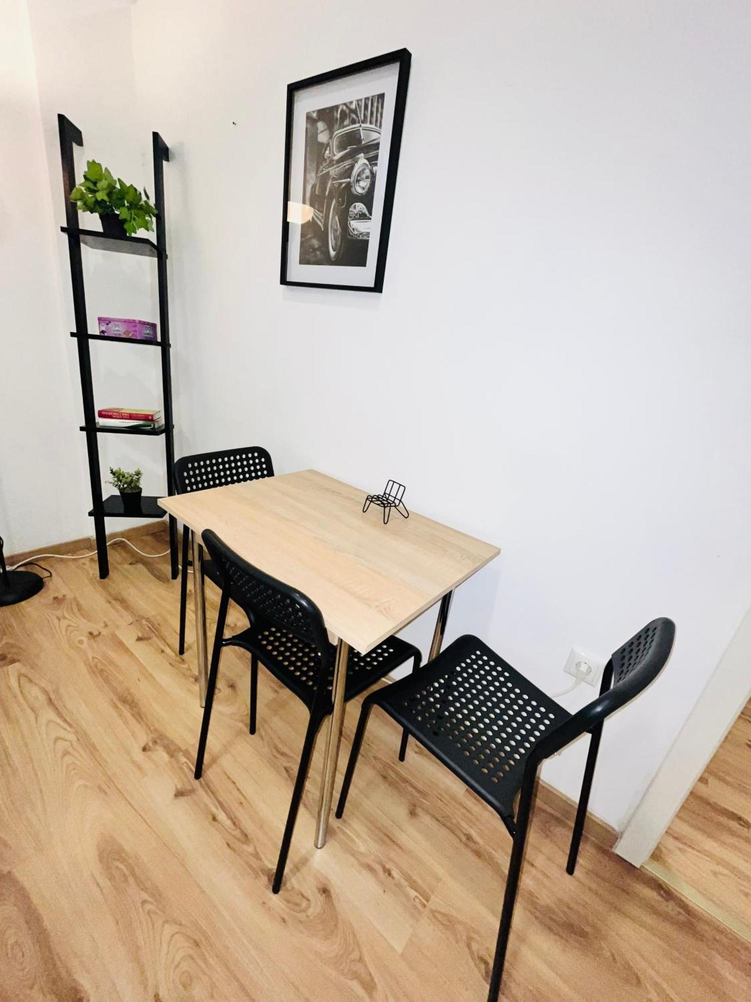 Apartment Central 10A 40Qm Wi-Fi Free Parking Calm Back House Dortmund Eksteriør bilde