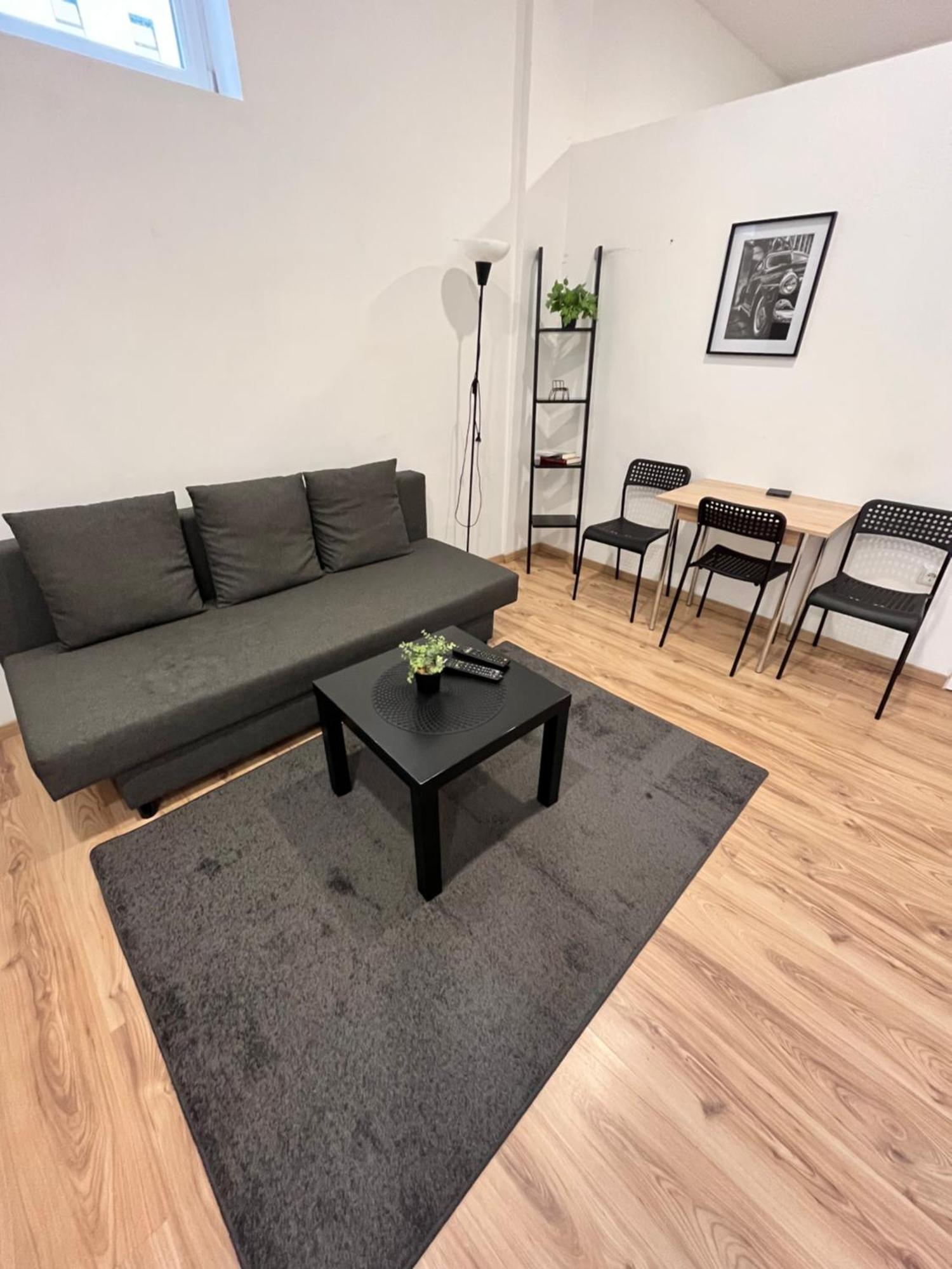 Apartment Central 10A 40Qm Wi-Fi Free Parking Calm Back House Dortmund Eksteriør bilde